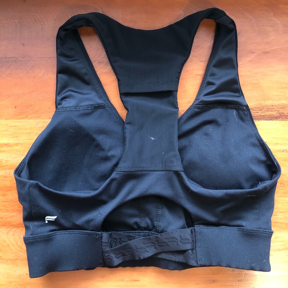 Fabletics Black Midi Crop Sports Bra - LIKE NEW